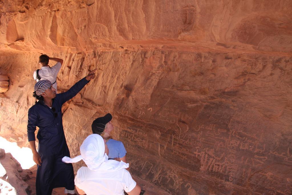 Wadi Rum Sleep Under The Stars Kültér fotó