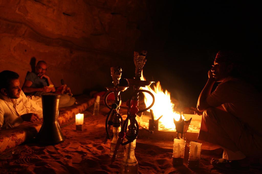 Wadi Rum Sleep Under The Stars Kültér fotó