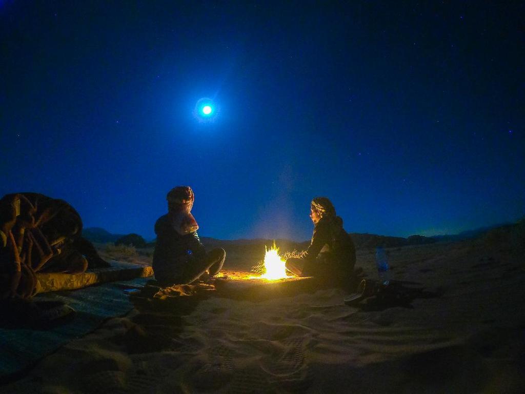 Wadi Rum Sleep Under The Stars Kültér fotó